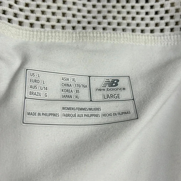 New Balance white skort with lace hem , pin holes in skirt and cut out in band - Picture 7 of 13